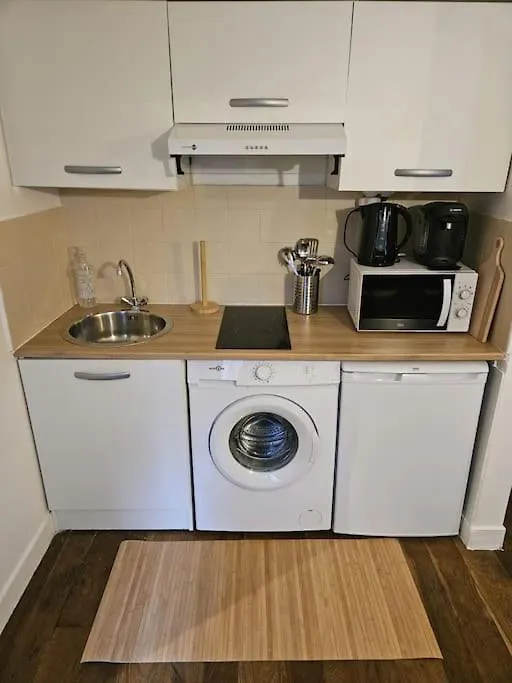 Cosy Centre